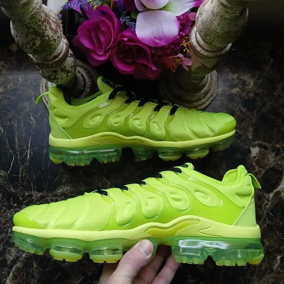 Nike Air VaporMax Streetwear/Lifestyle Shoes Size 12 for Men - Picture 2 of 10